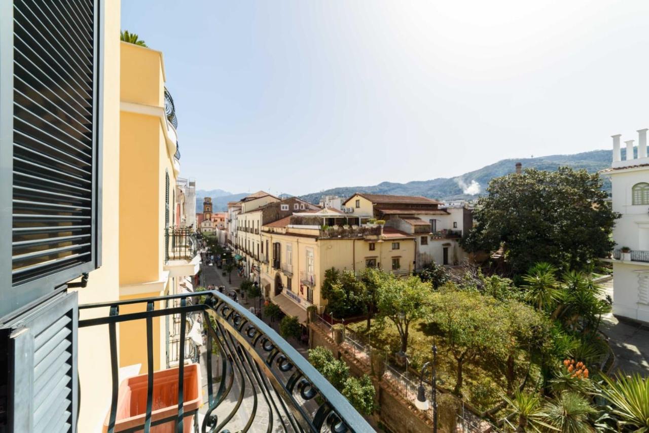 La Camelia Apartment Sorrento Exterior foto